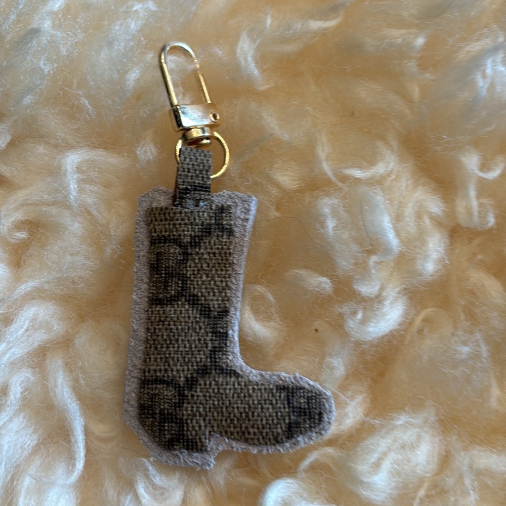 Revamped Gucci bag charm